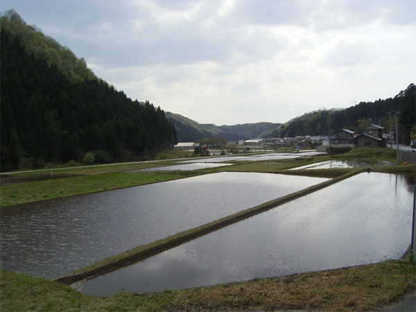 鍋谷風景