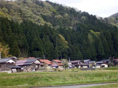 鍋谷風景